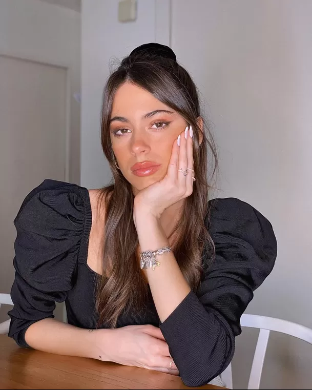 Ángel Brito comentó que el motivo real es la recargada agenda laboral y compromisos internacionales de la cantante / Foto IG Tini Stoessel Ángel Brito comentó que el motivo real es la recargada agenda laboral y compromisos internacionales de la cantante / Foto IG Tini Stoessel