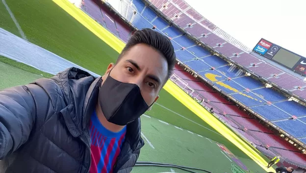  Tommy Portugal sufrió terrible robo afuera del estadio Camp Nou en Barcelona