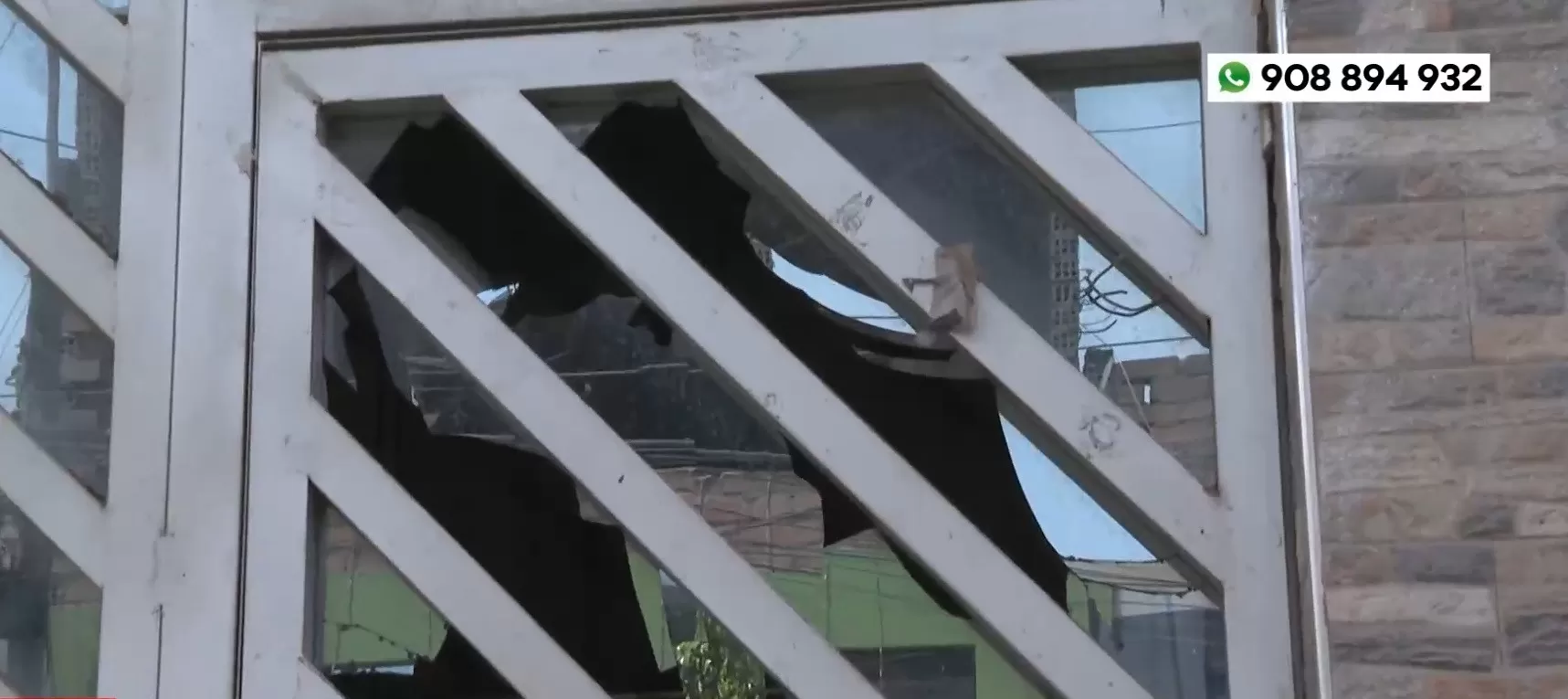 Extorsionadores lanzaron un explosivo en la puerta de la vivienda de Toño Centella en Comas/Foto: América Noticias Extorsionadores lanzaron un explosivo en la puerta de la vivienda de Toño Centella en Comas/Foto: América Noticias