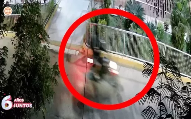 En septiembre del 2025, el local de Tony Rosado en Piura fue atacado por delincuentes en moto / Captura / América Hoy En septiembre del 2025, el local de Tony Rosado en Piura fue atacado por delincuentes en moto / Captura / América Hoy