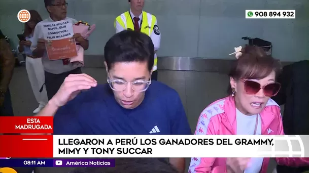Tony Succar y Mimy Succar en el aeropuerto en Lima / Captura