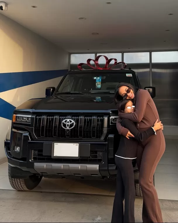 Valery Revello compró auto de lujo para su hija Vitto/ Instagram: valeryrevello