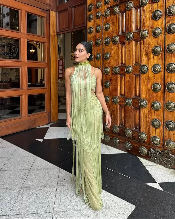 Vania Bludau fue una de las mejor vestidas en la boda de Alejandra Baigorria y Said Palao / Instagram Vania Bludau fue una de las mejor vestidas en la boda de Alejandra Baigorria y Said Palao / Instagram