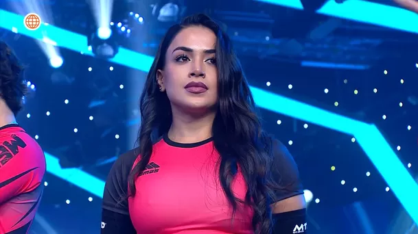 Vania pasó al equipo de los Históricos junto a Mario Irivarren y así reaccionó Onelia Molina. Fuente: AméricaTV Vania pasó al equipo de los Históricos junto a Mario Irivarren y así reaccionó Onelia Molina. Fuente: AméricaTV