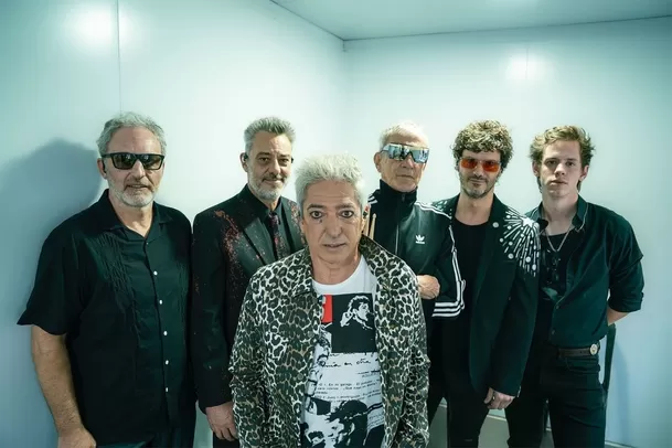 'Virus' regresa a Lima por los 40 años del disco 'Locura' / Instagram