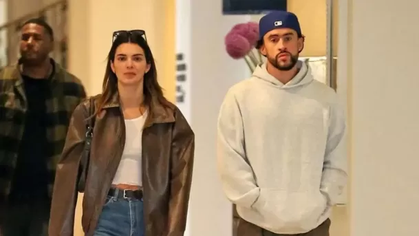 Kendall Jenner y Bad Bunny terminaron su relación amorosa en diciembre 2023, antes de cumplir un año de romance. Fuente: X