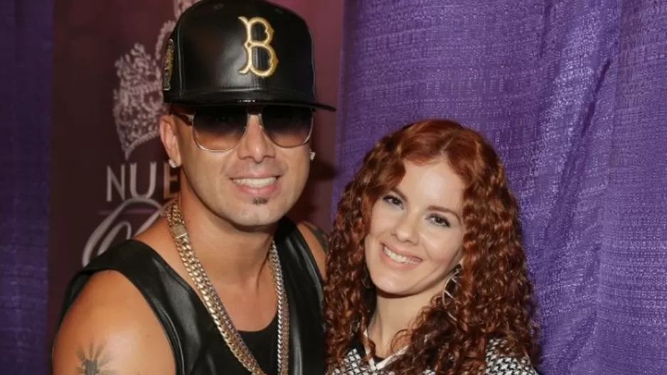 Wisin y su esposa