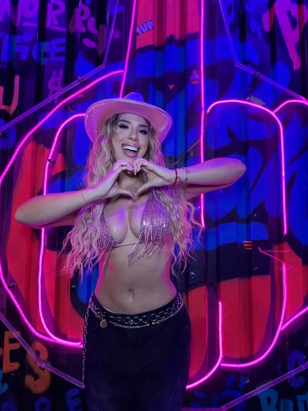 Yahaira Plasencia sorprendió al mostrar el detalle que recibió de Don Diablo: un anillo personalizado y un romántico mensaje/ Foto: IG:@yahairaplasencia Yahaira Plasencia sorprendió al mostrar el detalle que recibió de Don Diablo: un anillo personalizado y un romántico mensaje/ Foto: IG:@yahairaplasencia