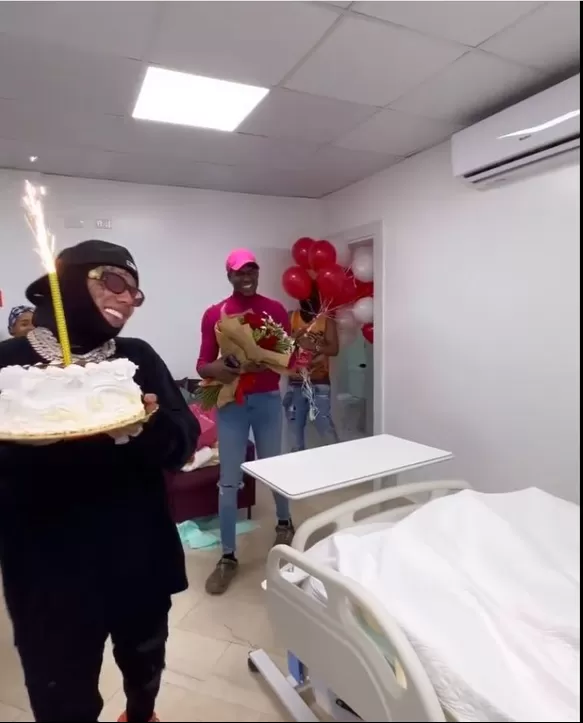 Yailin ‘La más viral’ cumplió 21 años internada en hospital y Tekashi 69 la sorprendió con tremendos lujos