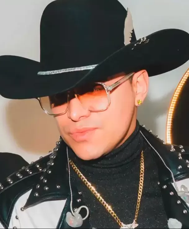 Yeison Jiménez murió en un accidente aéreo tras contar en TV que soñó tres veces con una tragedia similar. Yeison Jiménez murió en un accidente aéreo tras contar en TV que soñó tres veces con una tragedia similar.