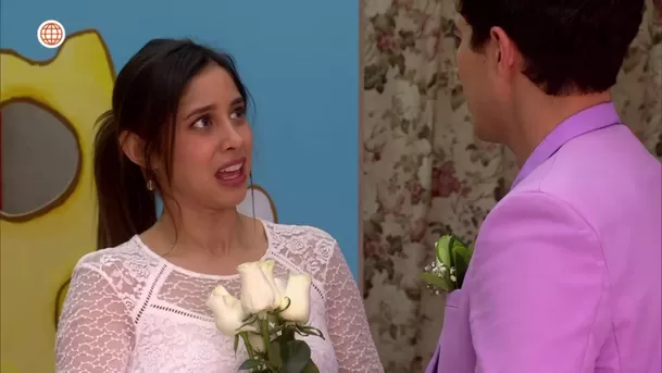 Yesenia rompió en llanto tras vestirse de novia y ser choteada por Jimmy / AméricaTV Yesenia rompió en llanto tras vestirse de novia y ser choteada por Jimmy / AméricaTV