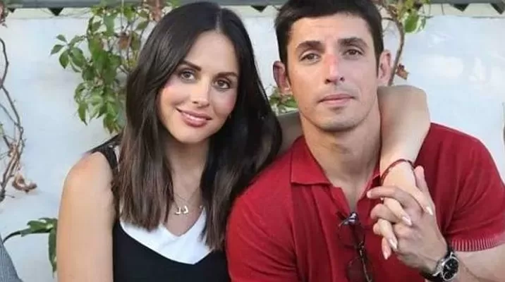 Guerra tiene dos hijos pequeños con Zuria Vega. Foto: El gráfico mx Guerra tiene dos hijos pequeños con Zuria Vega. Foto: El gráfico mx
