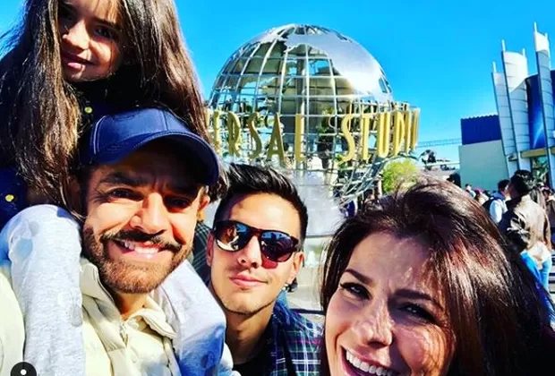 Eugenio Derbez pasea en Estados Unidos junto a su familia y así la pasa