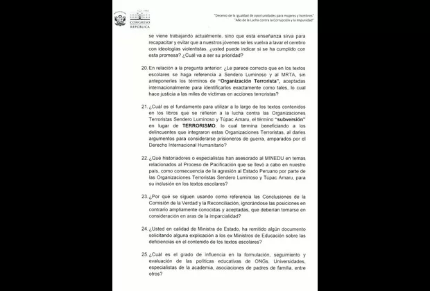 Ministra de Educación respondió pliego interpelatorio por textos escolares