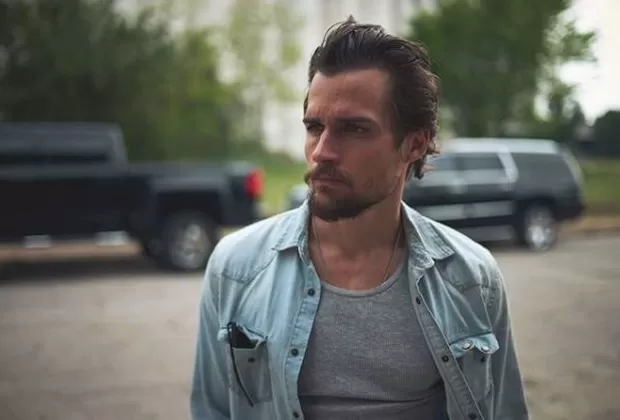 Guy Ecker: Su hijo Jon sorprende con su gran parecido al actor y su talento para la actuación