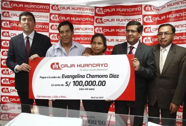 Huaicos en Lima: Evangelina Chamorro recibió donación de S/100 mil