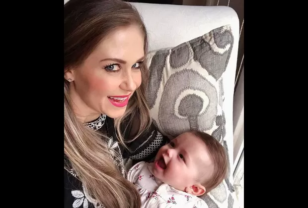 Instagram: Ingrid Martz enternece las redes sociales con fotos de su hija Martina