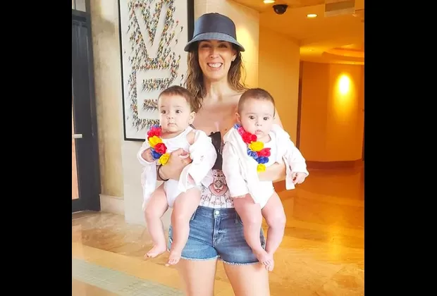 Instagram: Jacky Bracamontes revela foto de sus mellizas Emilia y Paula