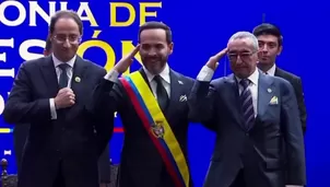 Abelardo de la Espriella juró en Cali como presidente de Colombia para el periodo 2026-2030, con la promesa de combatir con mano dura al narcotráfico y los grupos armados. Video: Canal N