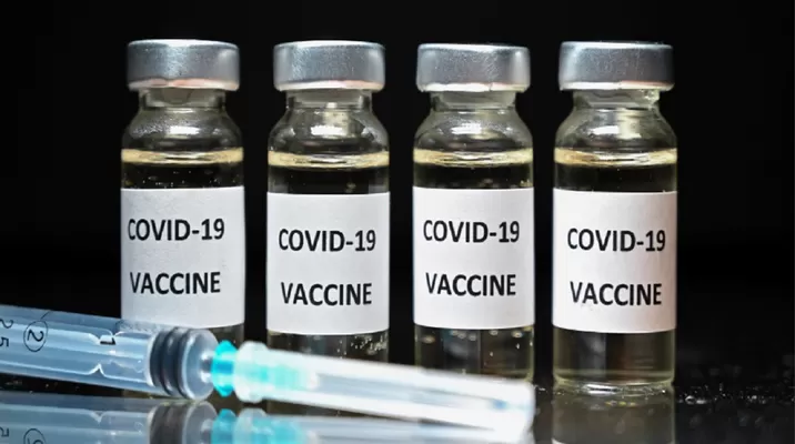 Agencia Europea de Medicamentos ya evalúa la solicitud de uso en Europa de las vacunas anti COVID-19 de Moderna y Pfizer. Foto: AFP Agencia Europea de Medicamentos ya evalúa la solicitud de uso en Europa de las vacunas anti COVID-19 de Moderna y Pfizer. Foto: AFP