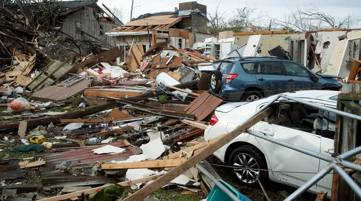 Cuantiosos daños dejó el paso de tornados en los estados de Arkansas, Indiana e Illinois / Foto: AFP Cuantiosos daños dejó el paso de tornados en los estados de Arkansas, Indiana e Illinois / Foto: AFP