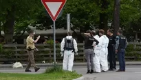 Forenses examinan lugar del asesinato. (Vía: AFP)