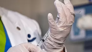 Arabia Saudita inicia la vacunación contra la COVID-19. Foto: AFP referencial