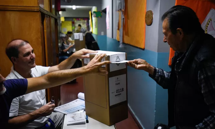 Argentina: Iniciaron las votaciones para elecciones generales
