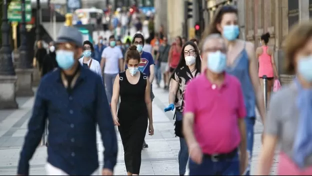 Argentina levantará el 1 de octubre la obligatoriedad del uso de mascarillas al aire libre