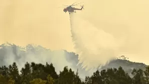 Australia ordena que miles de turistas evacuen por recrudecimiento de incendios que dejan 18 muertos. Foto y video: AFP