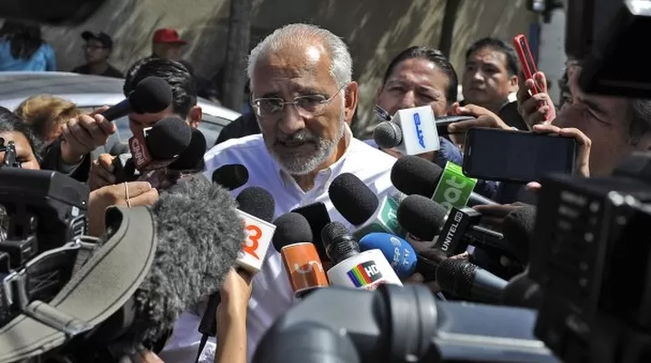 Bolivia: Mesa, rival de Morales, llama a "movilización permanente" en defensa del voto. Foto: AFP Bolivia: Mesa, rival de Morales, llama a "movilización permanente" en defensa del voto. Foto: AFP
