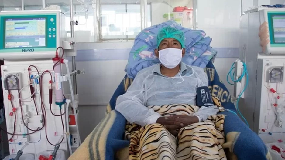 Bolivia diseña ley para obligar a pacientes recuperados a donar plasma para tratar coronavirus. Foto: EFE