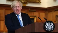 Boris Johnson llama a "vivir" con el coronavirus antes de levantar restricciones en Inglaterra. Foto: EFE