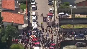 Para atender la emergencia en el colegio Ra&uacute;l Brasil de Sao Paulo, se desplazaron al lugar del suceso seis unidades de rescate. Foto: Canal N