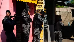 Brasil: Operación contra el tráfico de drogas en favela de Río de Janeiro deja 25 muertos. Foto: AFP / Video: BRASIL DE DIREITA BRASIL VERDADE