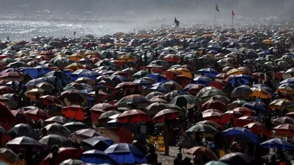 Brasil: Playas llenas en Río de Janeiro pese al coronavirus causan gran preocupación. Foto: EFE