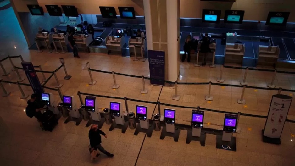 Brasil veta la entrada a personas procedentes de Sudáfrica por nueva variante del coronavirus. Foto: AFP