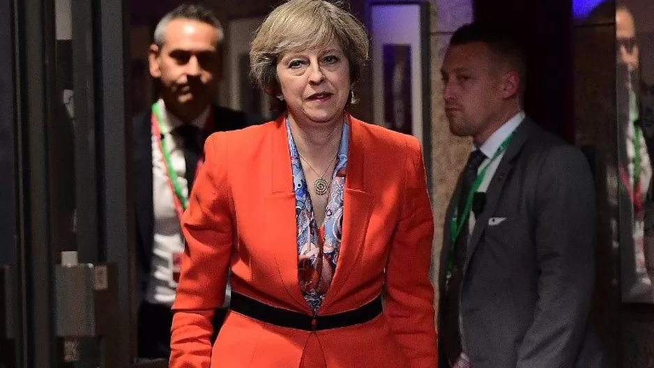 Theresa May, primera ministra británica. (Vía: AFP)