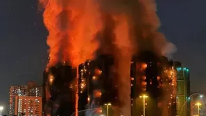 Hong Kong: Buscan a cientos de desaparecidos tras incendio que dejó 75 muertos / AFP