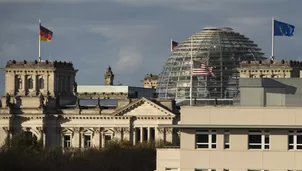 La vista desde la embajada de EE.UU al frente del edificio de parlamento en Berlín. (Foto: AFP)