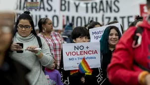 La marcha se realizó por la avenida Alameda, principal vía de la capital chilena. Foto: AFP