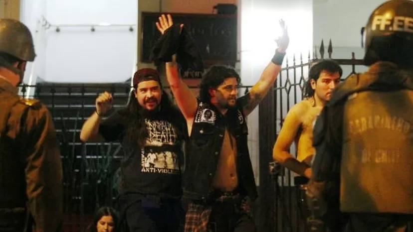 Chile: caída de pared durante concierto en Santiago dejó tres fallecidos