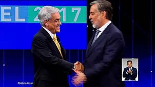 Chile: el áspero debate entre Piñera y Guillier ante segunda vuelta. Video: AFP