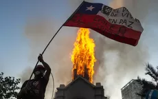 Chile: Encapuchados incendian iglesia de la Asunción en medio de masiva protesta - Noticias de incendian
