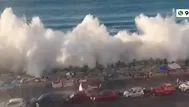 Chile: Fuerte oleaje sorprende a personas en Viña del Mar