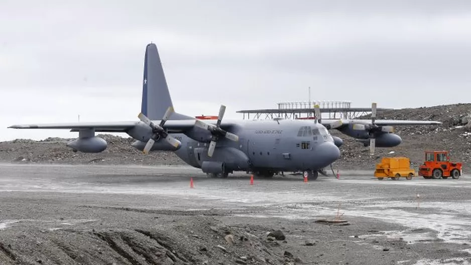 Chile: Fuerza Aérea admite posibilidad de que nunca se sepa qué pasó con el avión desaparecido. Foto: AFP