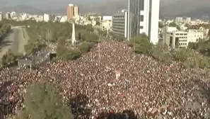 Chile: miles de manifestantes protestaron en Santiago en contra del Gobierno de Sebasti&aacute;n Pi&ntilde;era. Foto y video: Canal N