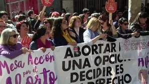 Tribunal Constitucional aprueba aborto terapéutico en Chile. Video: AFP