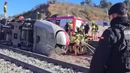 Choque de trenes en España deja al menos 40 muertos