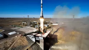 Apenas dos minutos despu&eacute;s del despegue, uno de los motores del Soyuz fall&oacute; y oblig&oacute; a los dos tripulantes a regresar urgentemente a la Tierra. (Foto: AFP/Video: AFP)